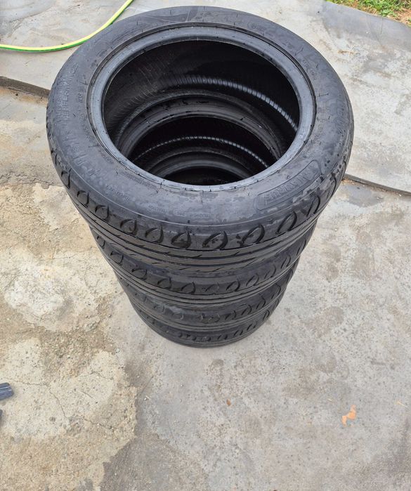 Vand cauciucuri 235/55/17