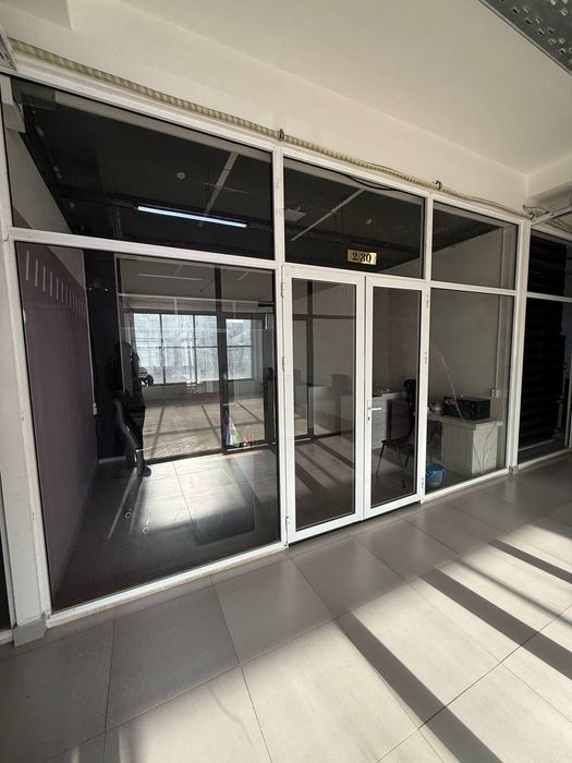 40 лет, Яшнабад! Продаётся нежилое помещение