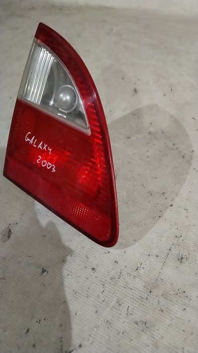 Lampa stop stanga pe portbagaj, Ford Galaxy, 2001, 2002, 2003, 2004, 2005, 2006, 2007, 2008, 2009, cod origine OE 7M5945093C.