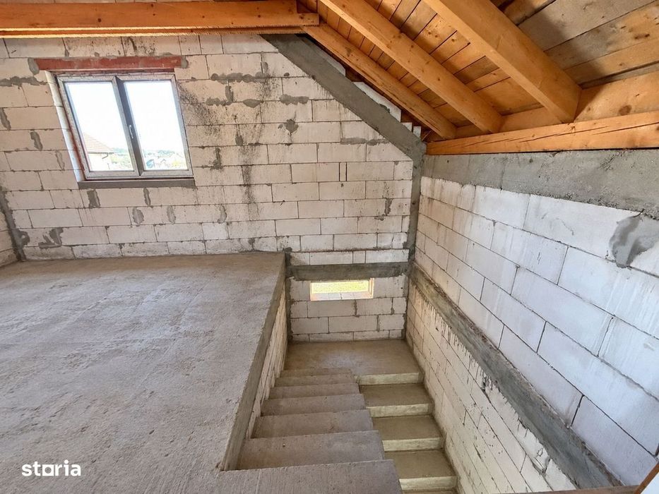 Oportunitate de investitie: Casa individuala - 4 camere, teren 300 mp