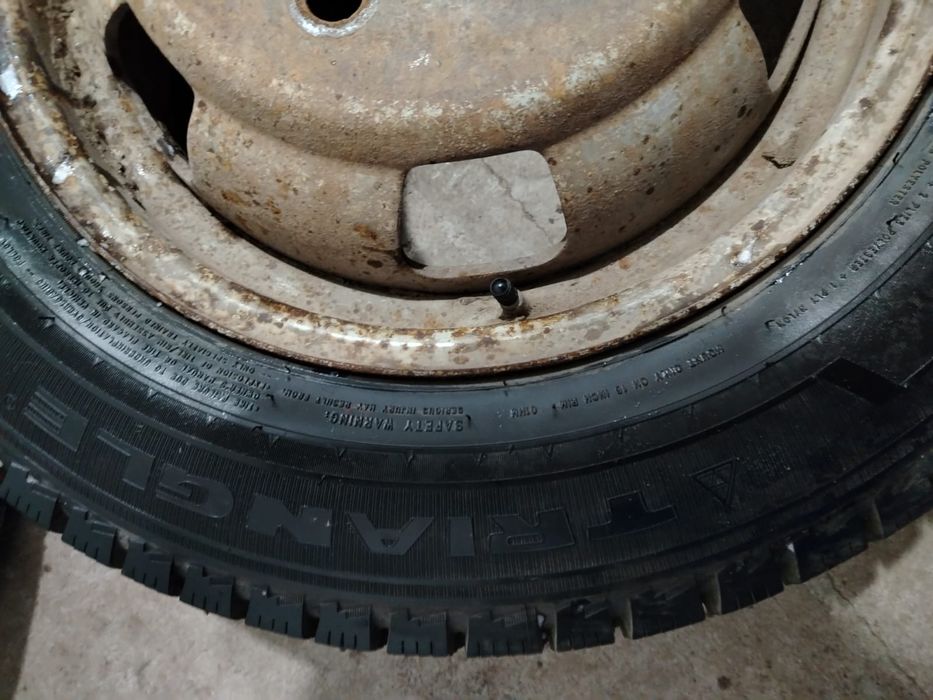 Продам шипы на газель в сборе 6 шт