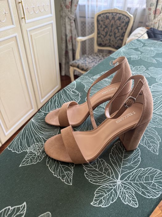 Туфли ( состояние хорошее)