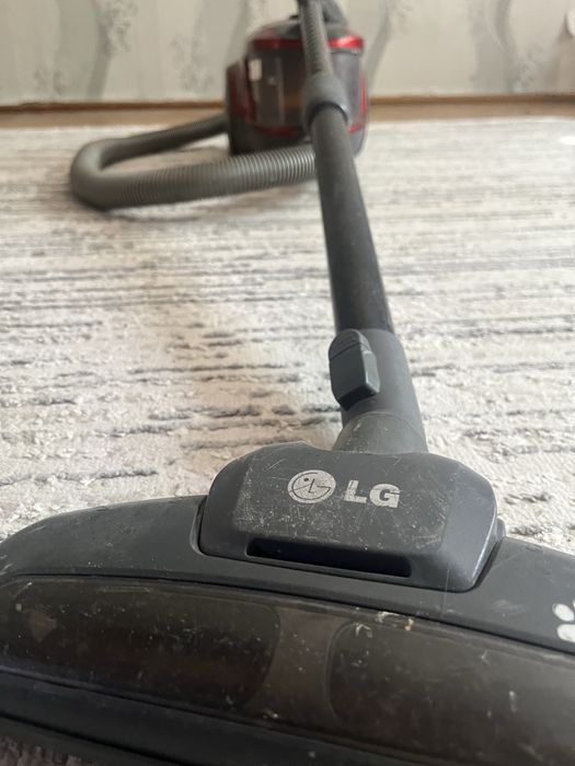 Пылесос LG, 2019г