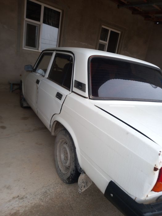 Афтомобиль жигули