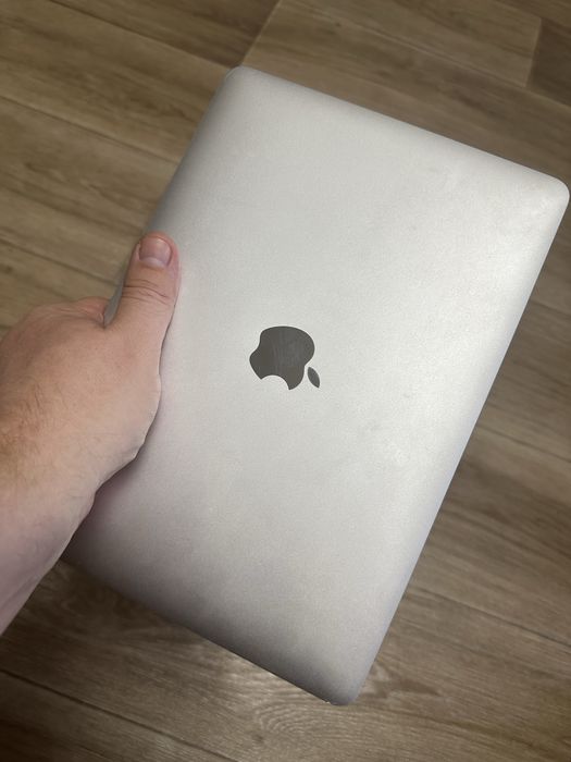 Macbook 12 Retina 8/256