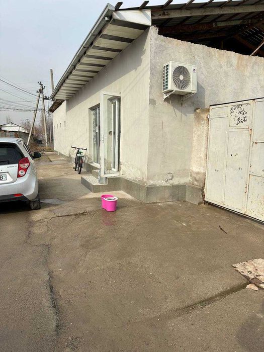 Яшаш учун шароити бор булган тайёр бизнес сотилади. 2 та хона уйи бор.