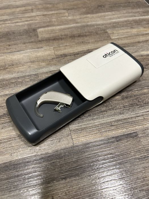 Слуховой аппарат Oticon Chili SP9