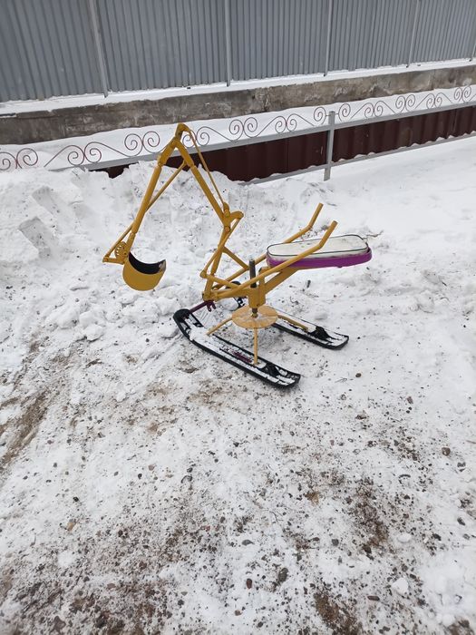 Детский металлический экскаватор 7+