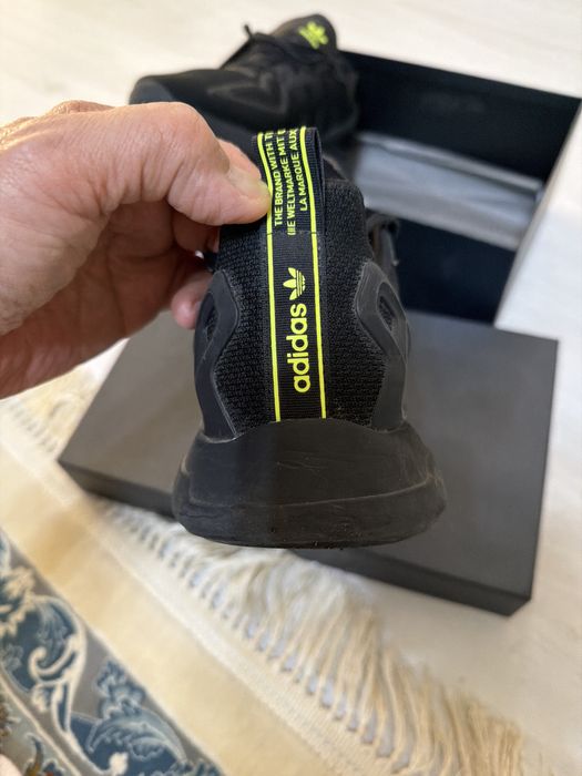 Мужские кроссовки ADIDAS