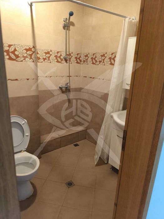 Дава се под наем Тристаен апартамент в София, Студентски град - 95 кв.м за 700 € - Снимка #10