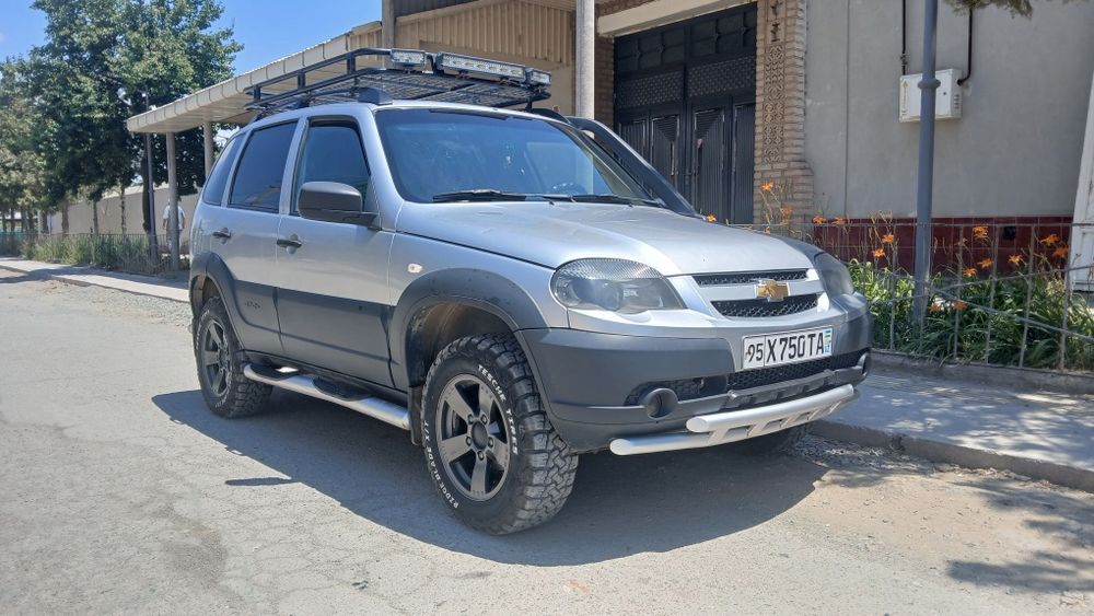 Niva 4x4 2019 yil.