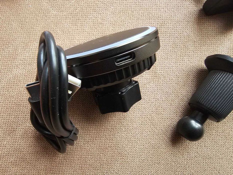 Безжично магнитно зарядно за телефон +поставка за кола MagSafe charger