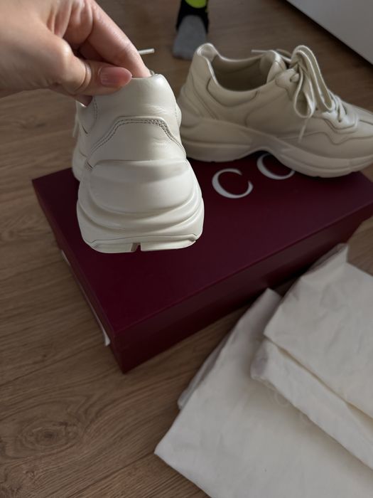 Gucci  Rhyton Нюд