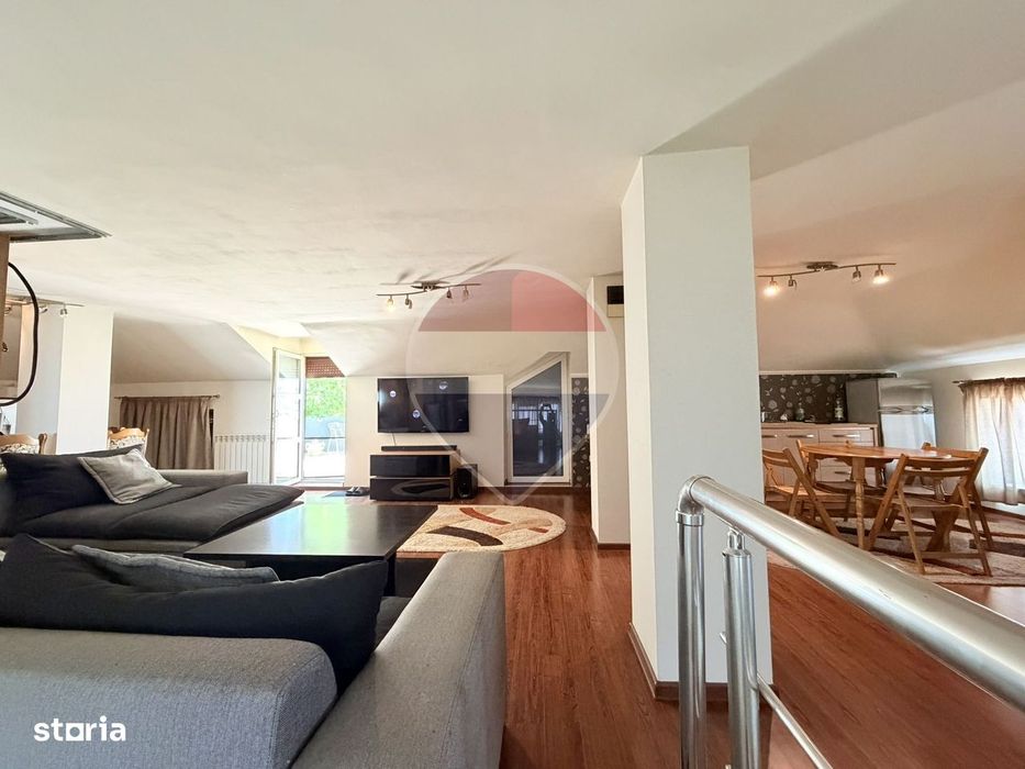De vânzare apartament duplex la casă, 150 mp utili, Brăila- zona B-uri