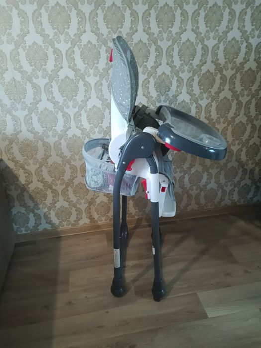 Стул для кормления