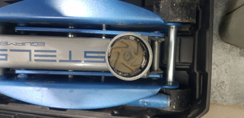 Домкрат STELS 2,5 т