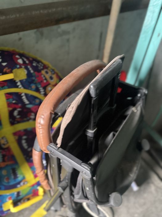 Коляская чемодан в хорошем состоянии