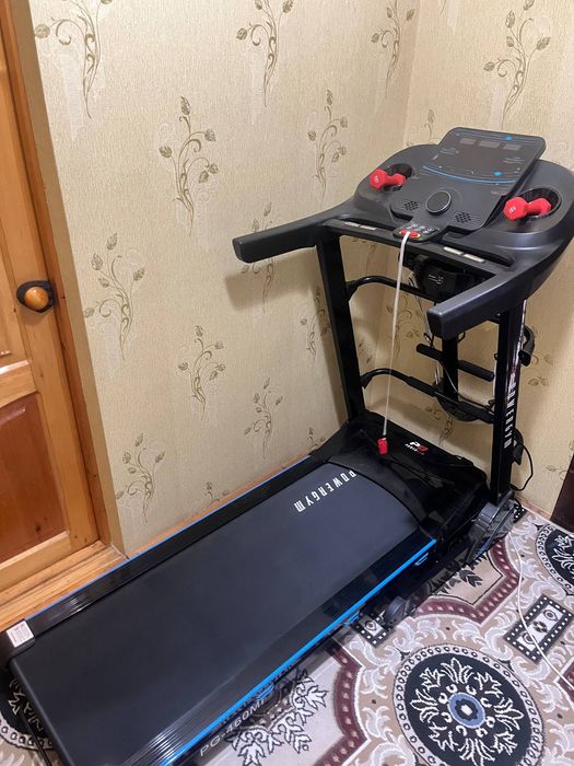 Sportivniy Begavoy darojka Yurish yulakchasi