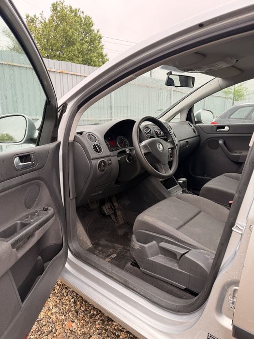 Golf Plus 1.6 benzină cutie automată  115 cai euro 4 Olanda