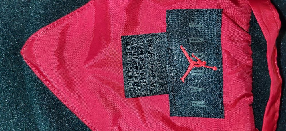 Nike Air Jordan грейка - суитшърт, размер 163-175 см, 13-15 г