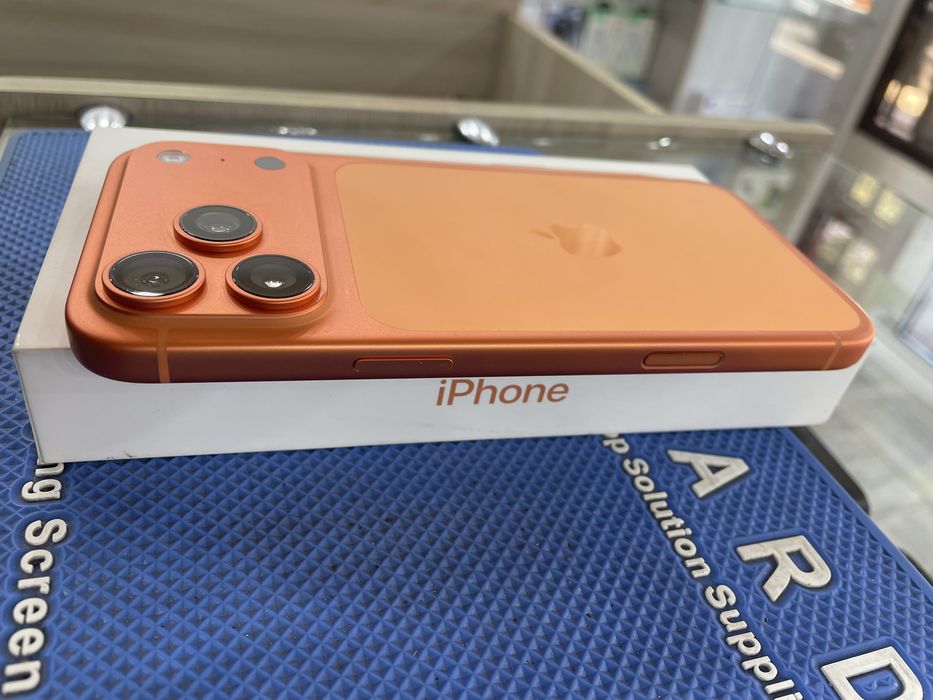 Iphone 17 pro max 256/99% EAC