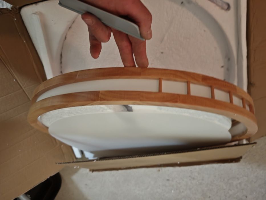 LED плафон за таван Ф50см дървена основа