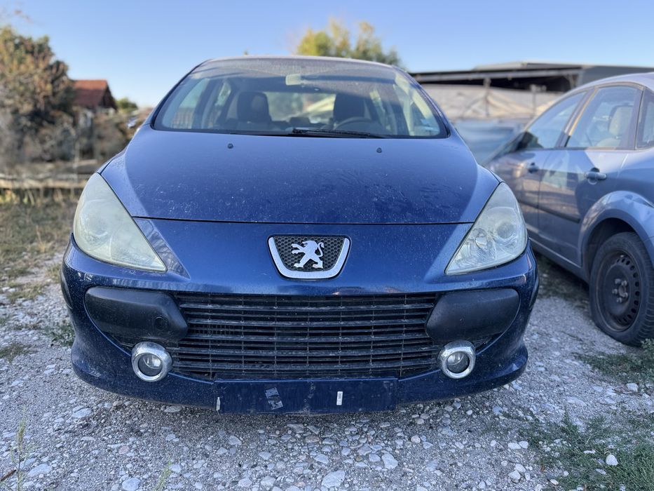 Peugeot 307 Facelift 1.6hdi НА ЧАСТИ