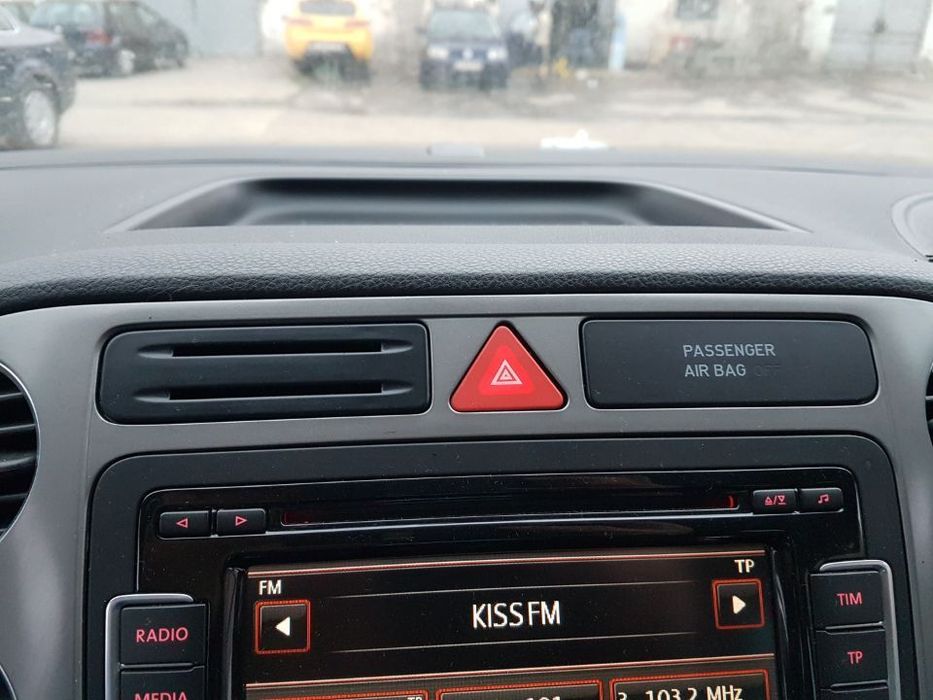 Buton / Releu Avarii VW Tiguan Non Facelift 2007 - 2011