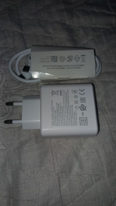 Продам новые зарядное устройство ( type c)