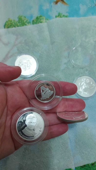 Продается монеты