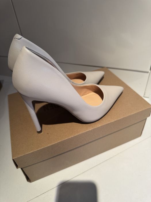 Steve Madden обувки на ток