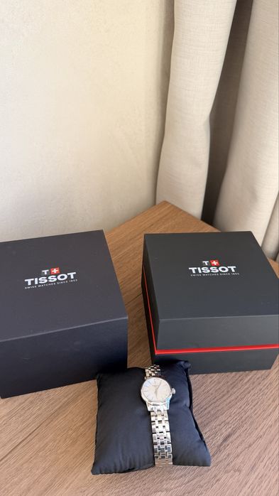 Продам часы Tissot