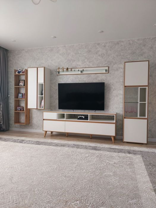 Гостиная, горка, тв зона