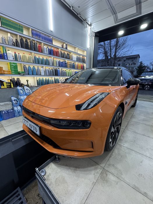 Zeekr 001 Dual Motor 11.2023 yil 29000 probeg