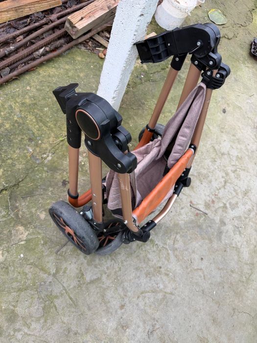 Carut 3in1 se da cu tot cu scoica ,scoica nu este a lui