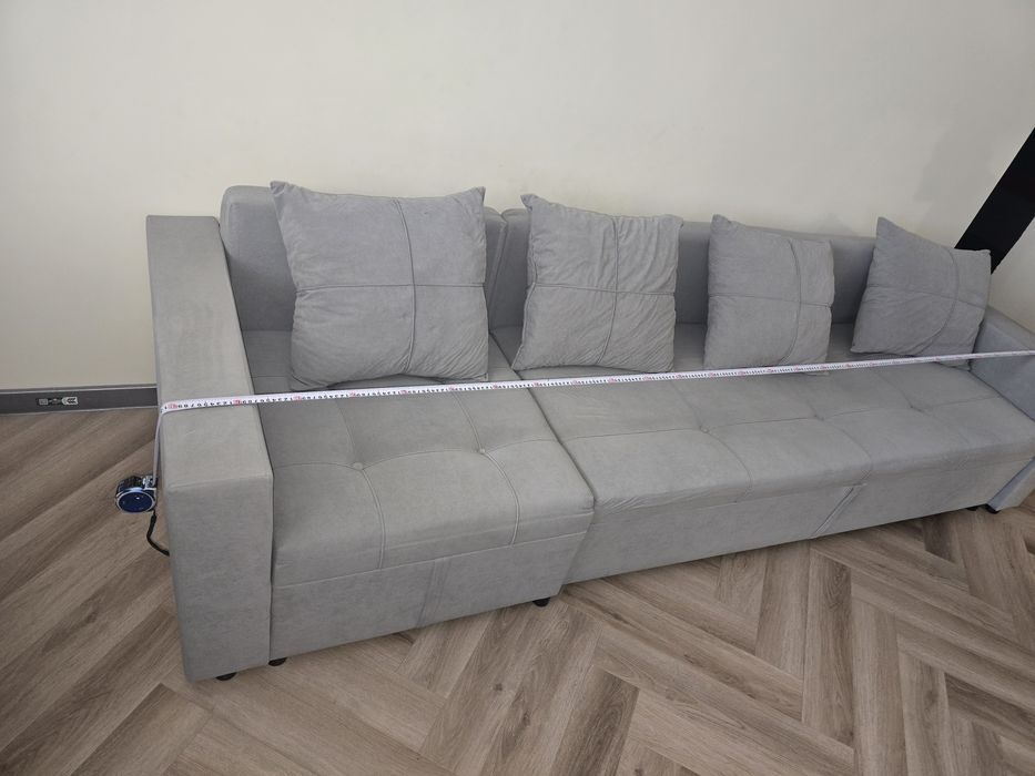 Диван угловой раскладной 2.8м