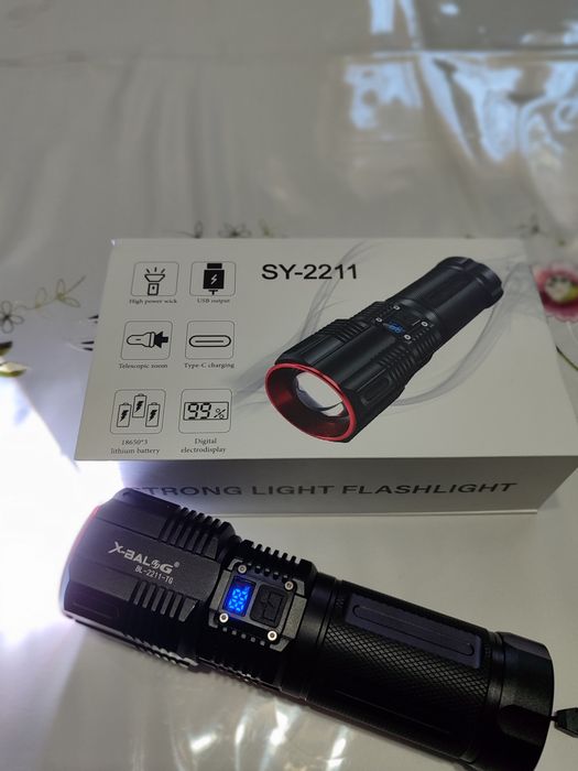 Мощный фонарик с индикатором