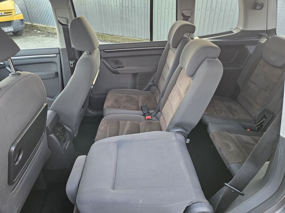 Touran Highline 2011 ~2.0d 170 Cp /7 Locuri/Xenon/Trapa/Alcantara/DSG