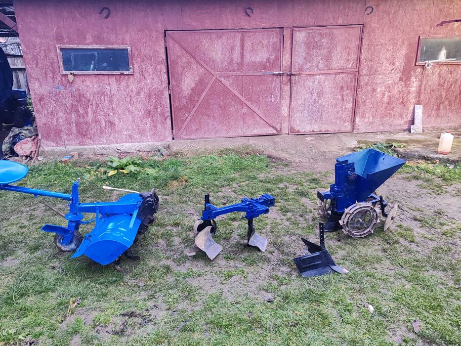 Zubr 12 cp + remorcă