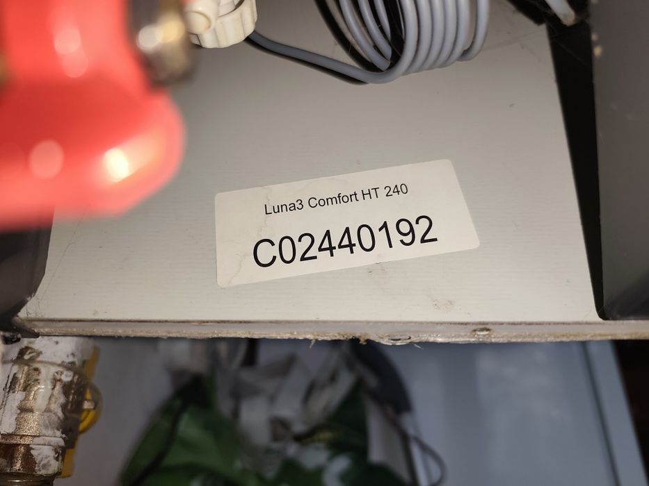 Vând centrala Baxi Luna 3 comfort ht