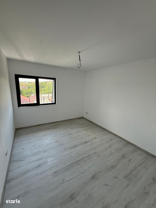 Bloc 2021- Rediu 2 camere Decomandat- 50 mp - etaj 3- 72000 euro