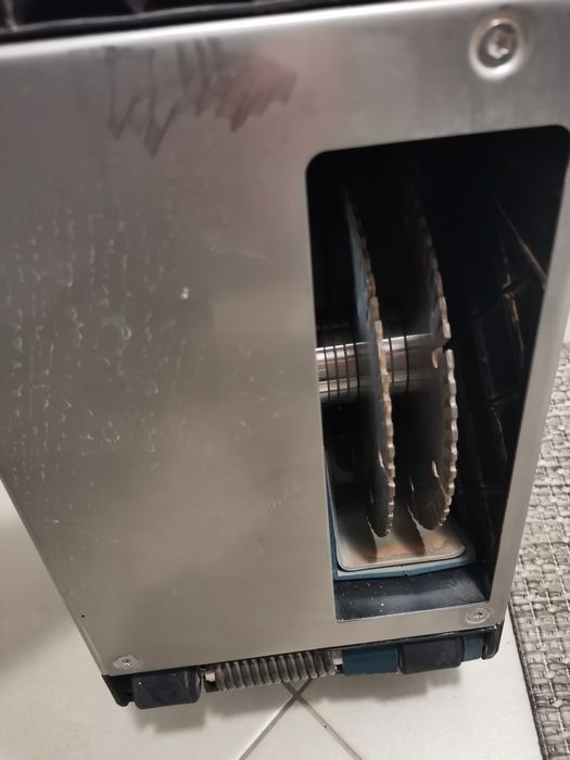 Vând slituitoare Bosch Gnf 35