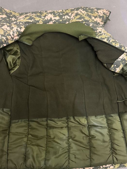Продам военный бушлат, ушанку и планшет