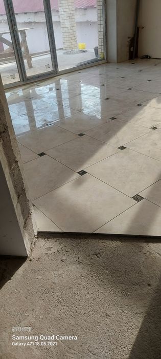 Укладка плитки ,