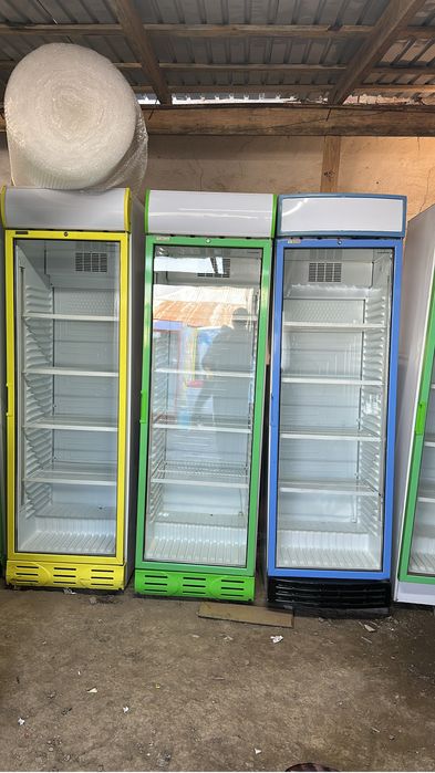 Витринные холодильники