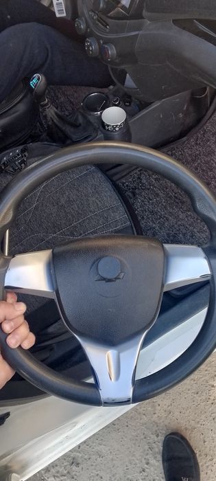 Спарк рул сотилади