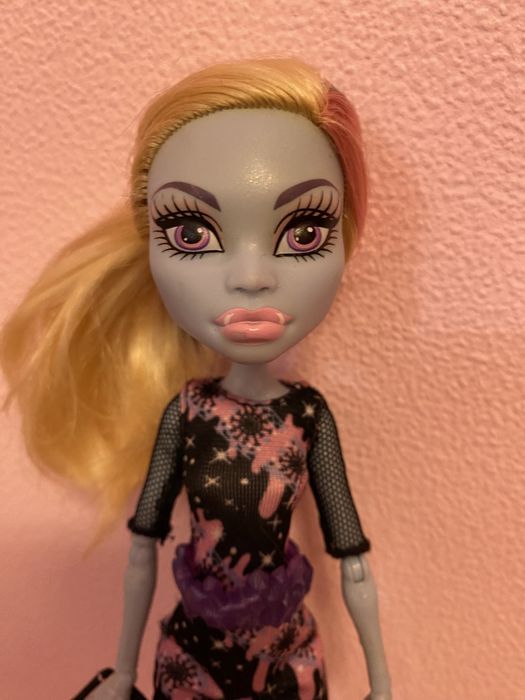 Монстер хай Эбби боминейбл коффин бин