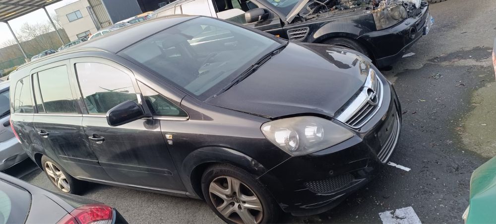 Opel Zafira B 1.7/1.9 CDTi 2008г. на части