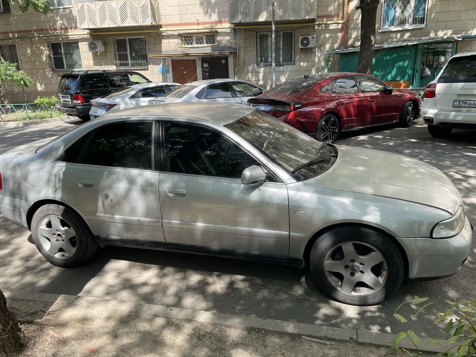 Audi a4b5 2.8 рест 99 года