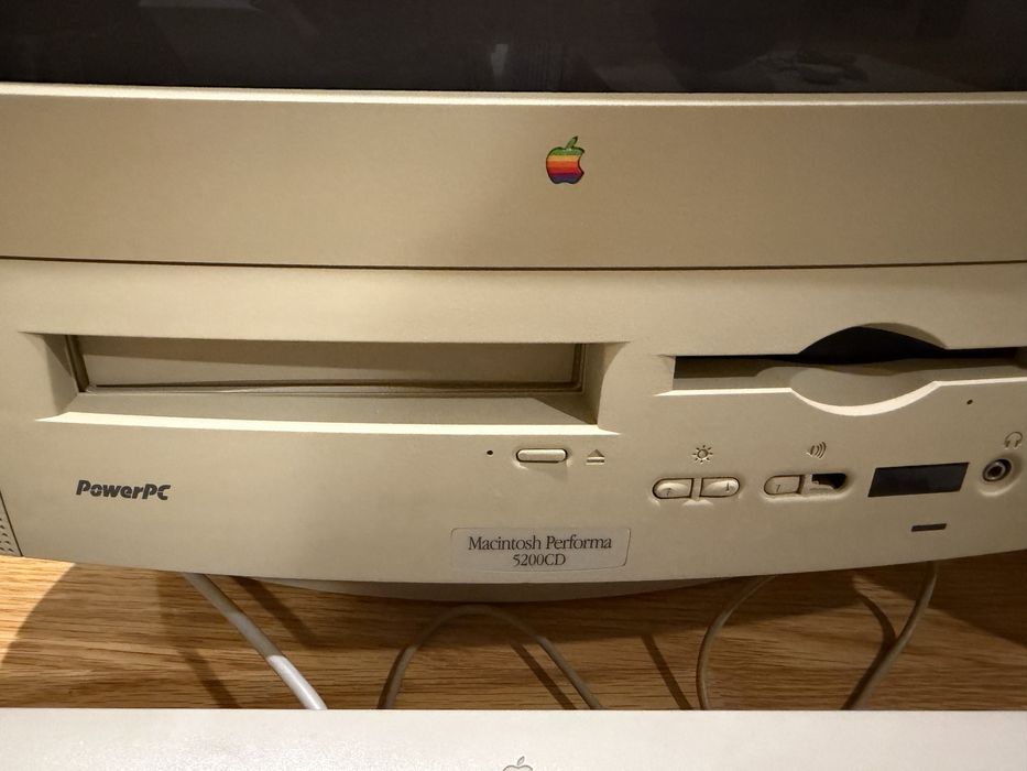 Colectie Macintosh Performa 5200CD, 8600/250, Centris 650, 6100/60